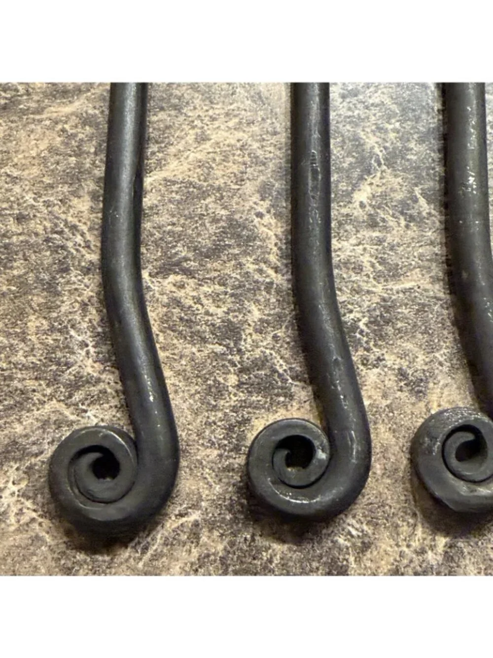Gourmet Settings Treble Clef Flatware Appetizer Cocktail Set 6 Pc Black Handles